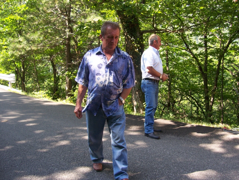  Image name: Persone089.jpg 
 width: 800 pixel 
 height: 601 pixel 
 Size: 571067 bytes 
 Click to enlarge 